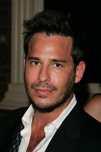 Ảnh của Ricky Paull Goldin