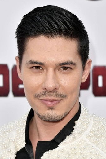 Ảnh của Lewis Tan