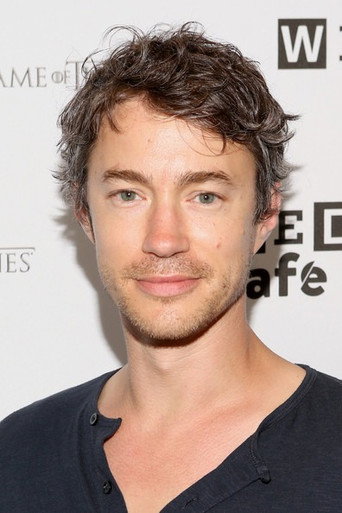 Ảnh của Tom Wisdom